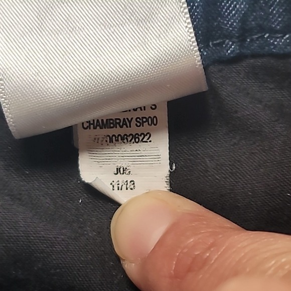 Banana Republic Women's Dark Rinse Button Sides Flat Front Denim Shorts Sz 29/8 - Picture 10 of 10